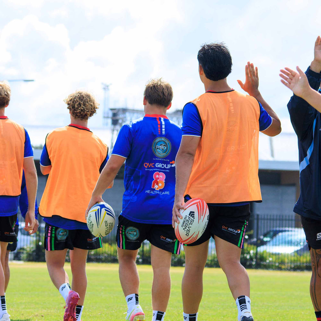 Silver Fern Nebula Match Size 5, Lifestyle shot, rugby ball in action